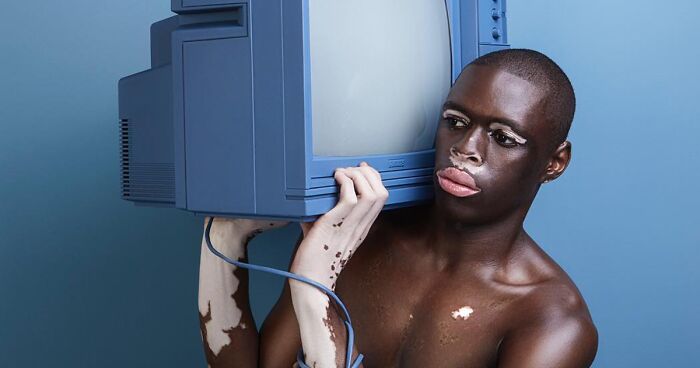 This Photographer Creates Series That Are Not Bound By Language Or Culture (59 Pics)