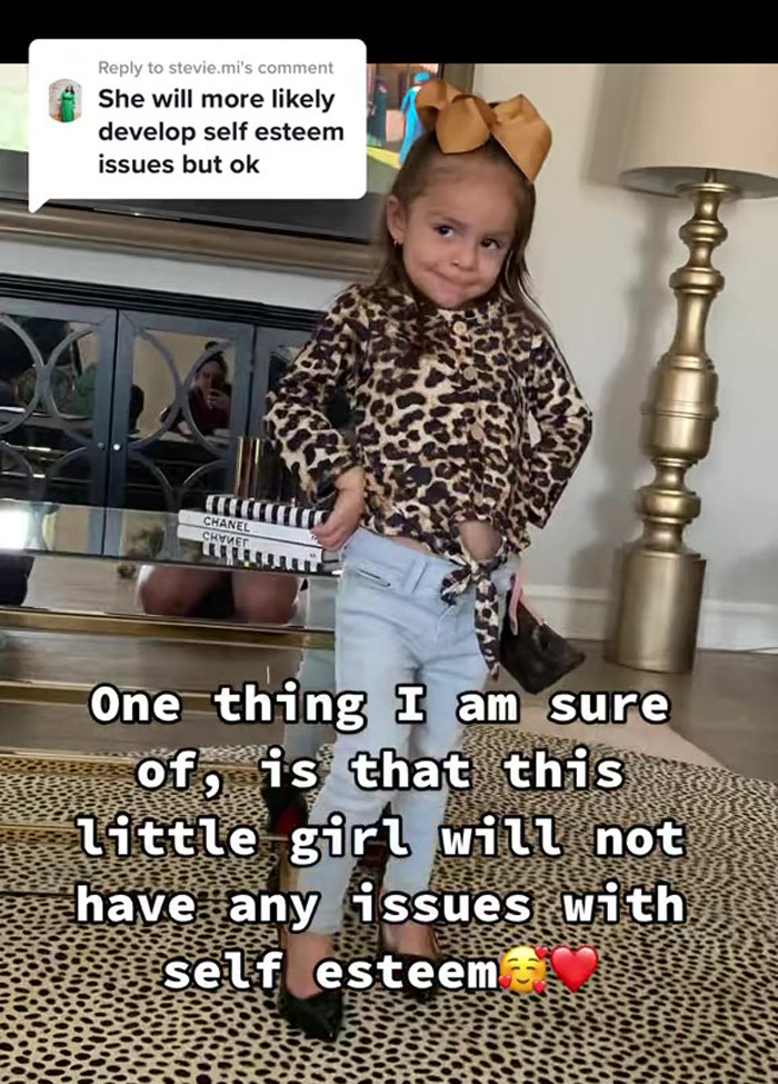 Mom Wants To Prevent Her 3 Y.O. From Being Bullied For Having A Unibrow, Waxes It Mom Wants To Prevent Her 3 Y.O. From Being Bullied For Having A Unibrow, Waxes It