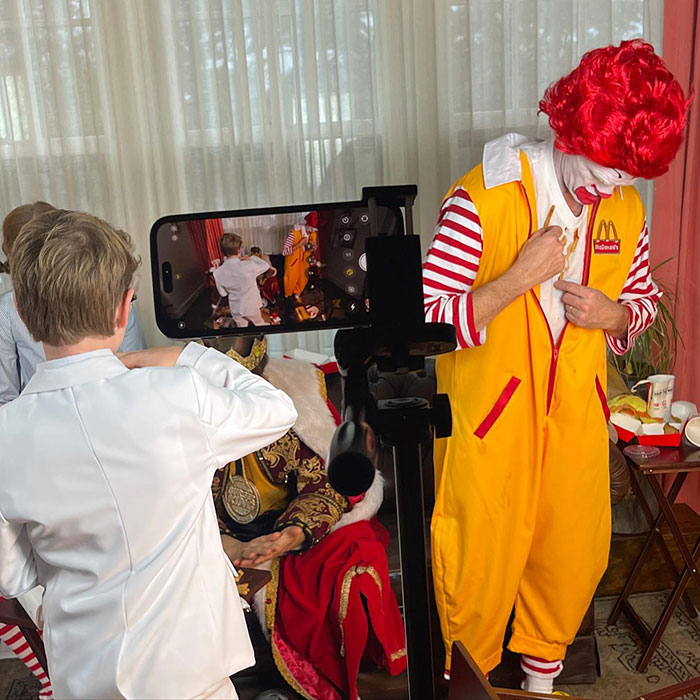 Neil Patrick Harris And His Family Nail Halloween 2024 Costume Again, Internet Is Obsessed Neil Patrick Harris And His Family Nail Halloween 2024 Costume Again, Internet Is Obsessed