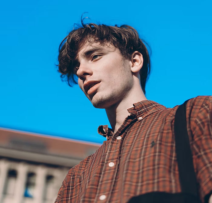 “What Is The Most Terrifying Thing To Happen To You In A Well-Lit And Populated Place?”: 30 People Tell Some Terrifying Stories