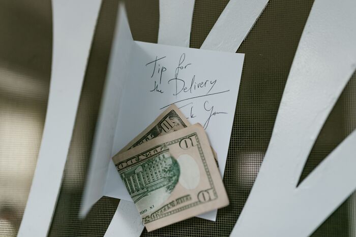 Tip With A Note 