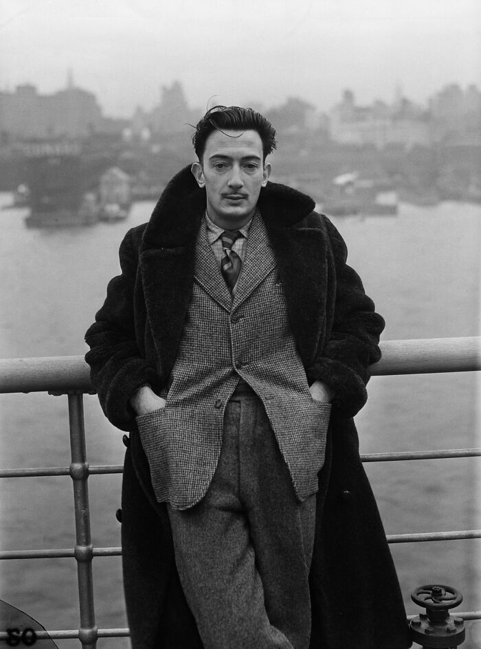 Salvador Dalí, 1930
