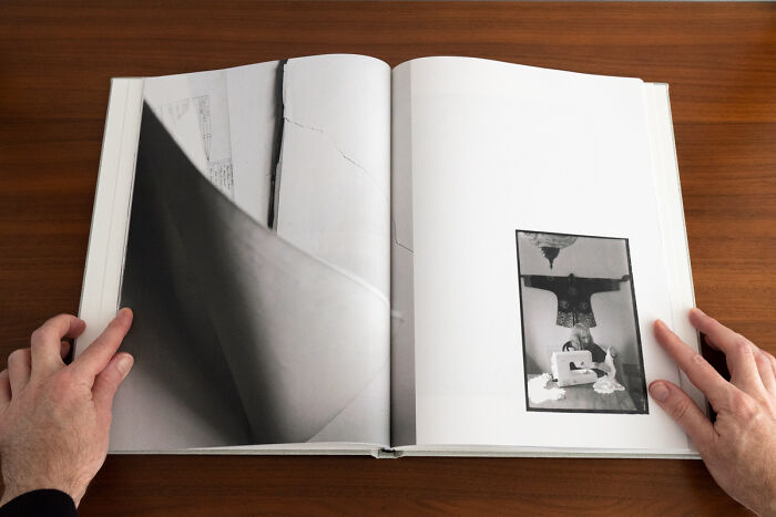 A Photo Book Following The Bride And Her Mother Making A Wedding Dress (33 Pics) A Photo Book Following The Bride And Her Mother Making A Wedding Dress (33 Pics)