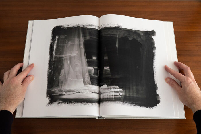 A Photo Book Following The Bride And Her Mother Making A Wedding Dress (33 Pics) A Photo Book Following The Bride And Her Mother Making A Wedding Dress (33 Pics)