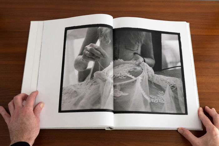 A Photo Book Following The Bride And Her Mother Making A Wedding Dress (33 Pics) A Photo Book Following The Bride And Her Mother Making A Wedding Dress (33 Pics)