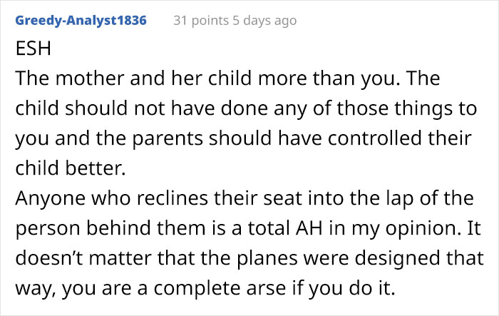 Mother Doesn't Care That Her Kid Is Bothering Other Plane Passengers, Regrets It Later Mother Doesn't Care That Her Kid Is Bothering Other Plane Passengers, Regrets It Later
