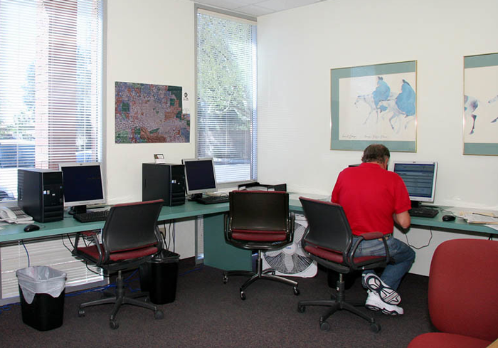 Employee Is Surprised His Badge Is Not Working, Team Lead Reminds Him That He Left Work Early The Day Before, Saying He Was Quitting Employee Is Surprised His Badge Is Not Working, Team Lead Reminds Him That He Left Work Early The Day Before, Saying He Was Quitting