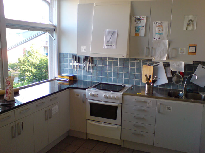 “I Took Her Key”: Mom Gets Banned From Her 24 Y.O. Daughter’s House For Purposefully “Sabotaging Her Kosher Kitchen” “I Took Her Key”: Mom Gets Banned From Her 24 Y.O. Daughter’s House For Purposefully “Sabotaging Her Kosher Kitchen”