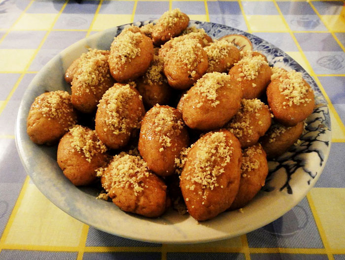 Melomakarona (Μελομακάρονα), A Sweet Greek Christmas Tradition