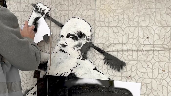 Banksy Comes Back With 7 New Wall Arts In Ukraine And They Touched People’s Hearts