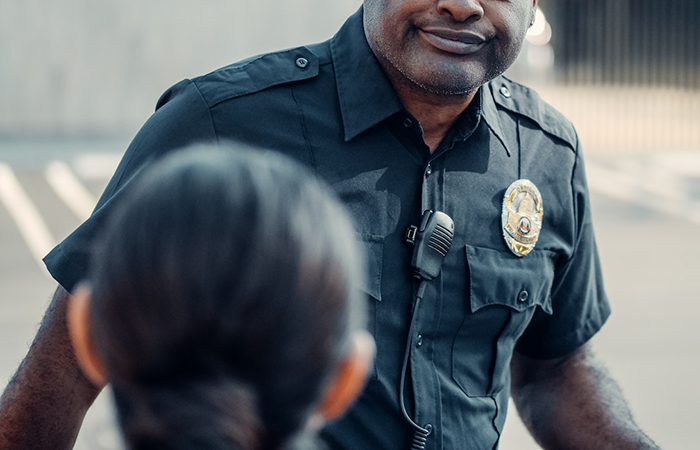 Manipulative In-Laws Refuse To Leave After Showing Up Uninvited, Their Son Doesn't Give In And Gets The Police To Remove Them From The Property Manipulative In-Laws Refuse To Leave After Showing Up Uninvited, Their Son Doesn't Give In And Gets The Police To Remove Them From The Property