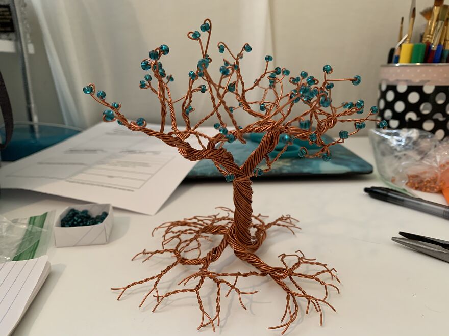 Wire Work Tree With Calming Colors