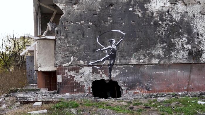 Banksy Comes Back With 7 New Wall Arts In Ukraine And They Touched People’s Hearts Banksy Comes Back With 7 New Wall Arts In Ukraine And They Touched People’s Hearts