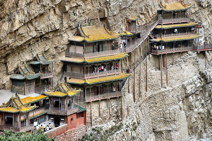 Tour The Hanging Temple Of Mount Hengshan In China