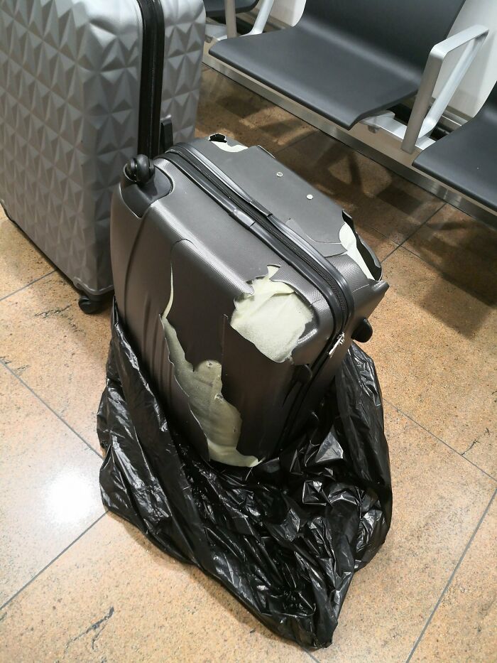 My Luggage Arrived In A Trash Bag. Thanks, Delta Airlines