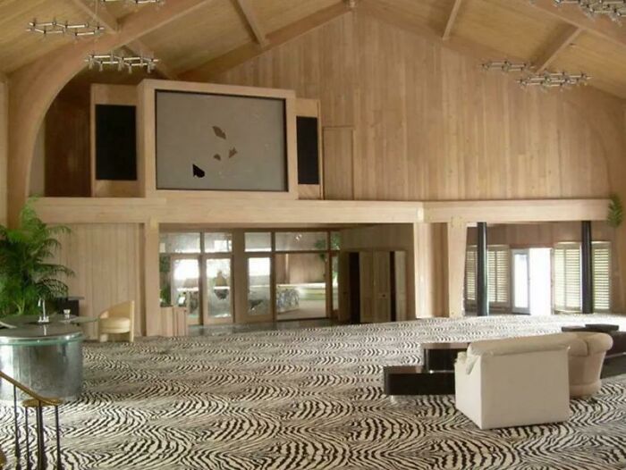 That Huge TV In Mike Tyson's Abandoned Mansion