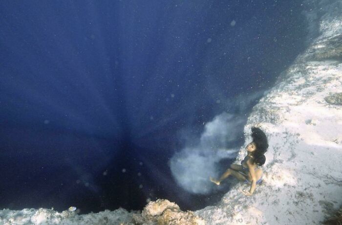 Blue Hole de Dean en Long Island, Bahamas (Vía Willtrubridge)
