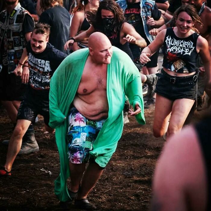 Yo en un festival de metal