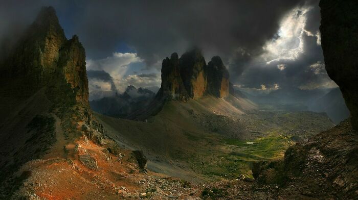 The Peaks Of Italy