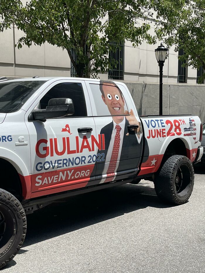 This Truck Promoting Giuliani’s Son As A Candidate For Governor Of NY