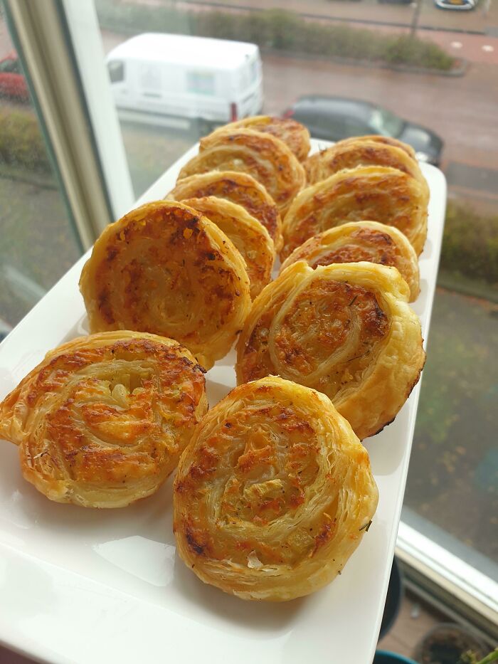 Onion Gouda Cheese Jalapeno And Garlic Butter Puff Pastry Bites