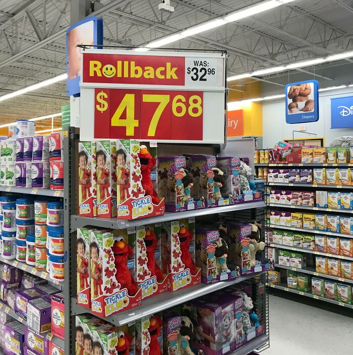 Canadian Walmart Doesn’t Quite Understand How Black Friday Works