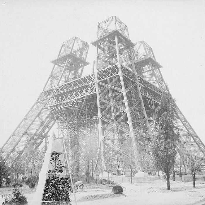 Torre Eiffel en construcción, 15 de mayo de 1888