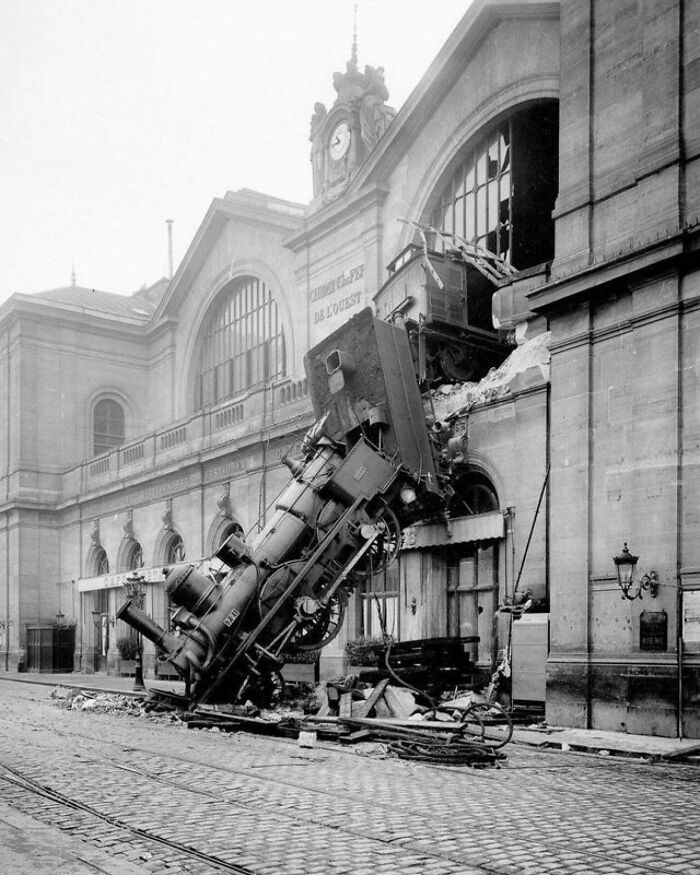 El accidente de tren en la estación de Montparnasse. Francia, 1895