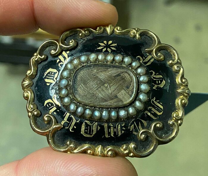 Mourning Brooch To A Phebe Hawson, D. 1845 Aged 10 Years