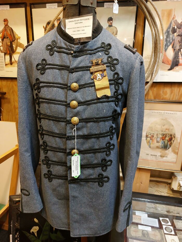 This Is A Real Union Staff Officer Jacket From The Civil War. I Saw It In An Antique Shop, And Saw It Was Only $500... Now I Regret Not Buying It