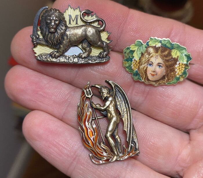 A Few Antique Mardi Gras Favor Pins I’ve Picked Up Over The Years—1904 Krewe Of Mithras, 1906 Krewe Of Comus, And 1912 Elves Of Oberon. The Face Is In 14k Gold And The Others Are Sterling. The Quality And Imagery Amaze Me