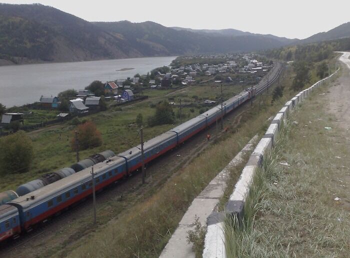 Russia's Transsiberian Railway Crosses 3,901 Bridges