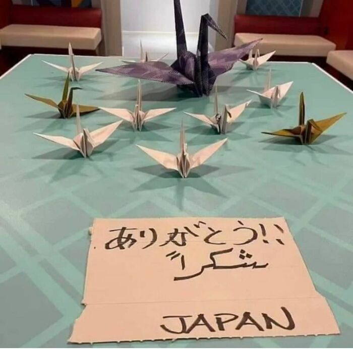  El equipo japonés incluso dejó una nota que decía “gracias” en japonés y en árabe