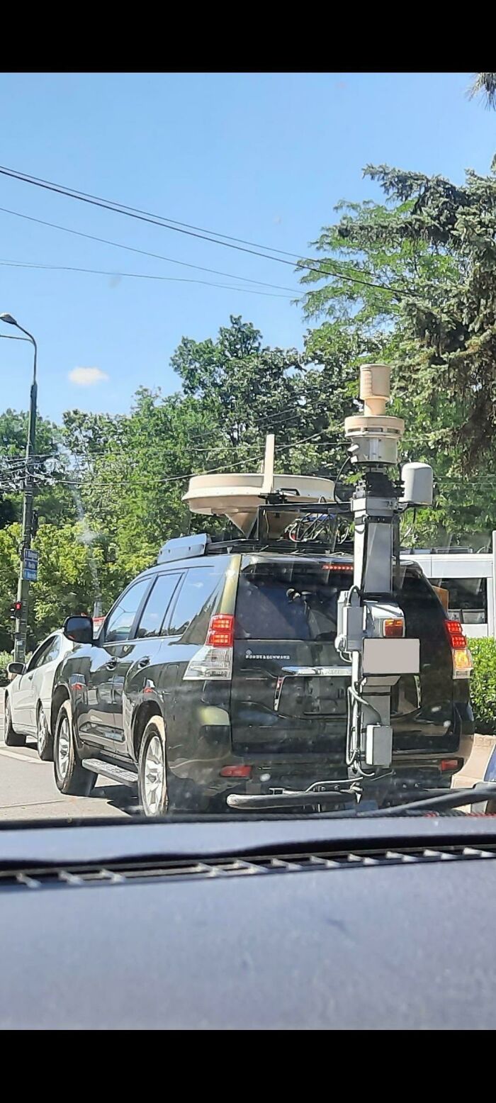 What Is This Thing I've Seen Attached On The Back Of This Toyota? Appears To Have Some Lasers Or Lidar System