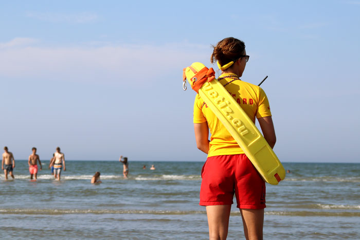 Volunteer As A Lifeguard
