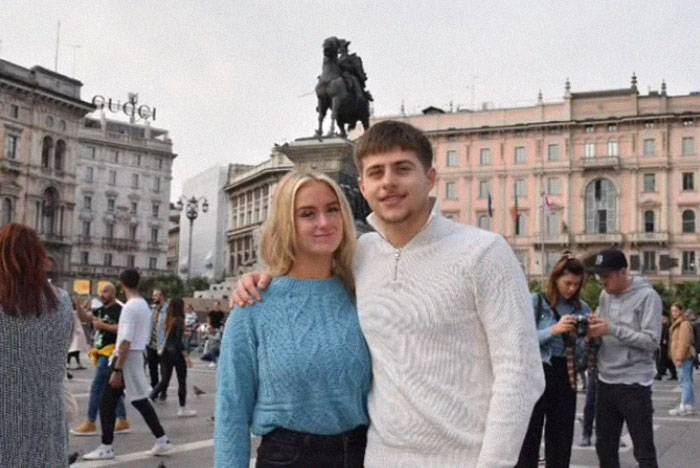 Couple Travel To Italy, Are Flabbergasted When They Fall For Obvious Tourist Traps 2 Times Within Hours