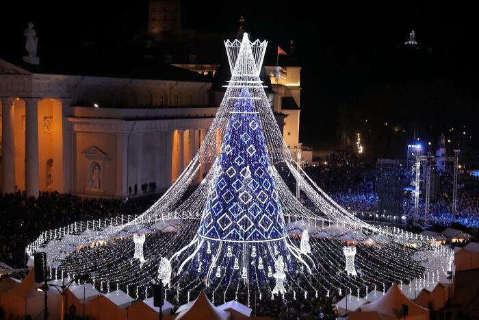 Vilnius (Lithuania) Christmas Tree And Market