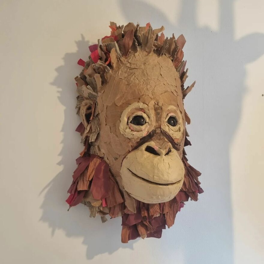 Artist Turns Cardboard And Other Discarded Materials Into Stunning Lifelike Animal Sculptures