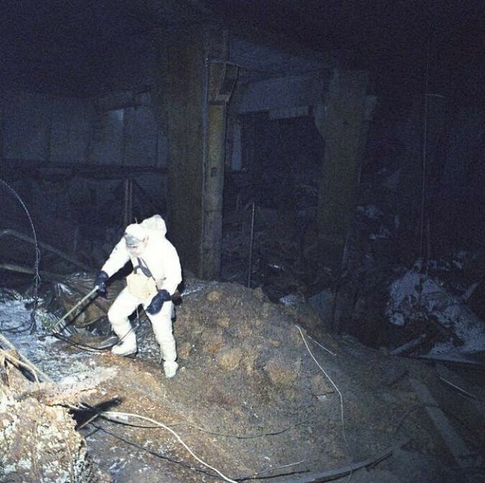 A Lone Scientist Descending Into The Radioactive Darkness Of Chernobyl In 1986