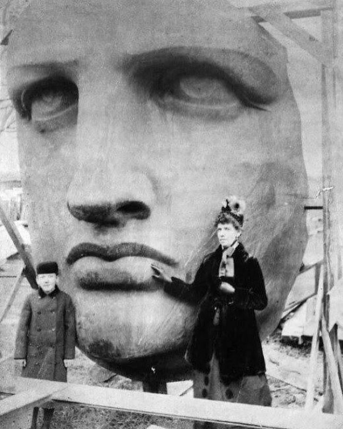 Unpacking The Head Of The Statue Of Liberty, 1885