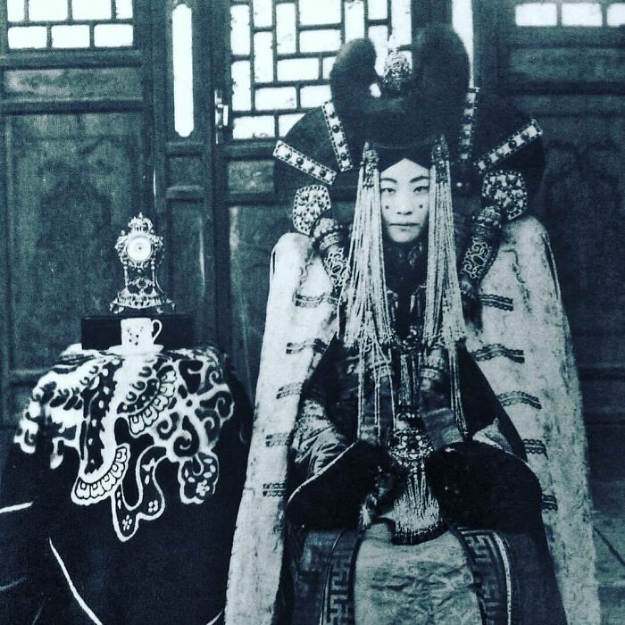 La reina Genepil, la última reina de Mongolia, 1920 