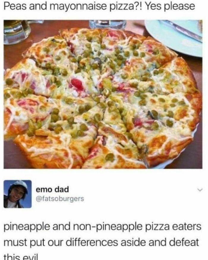 Peas And Mayonnaise Pizza