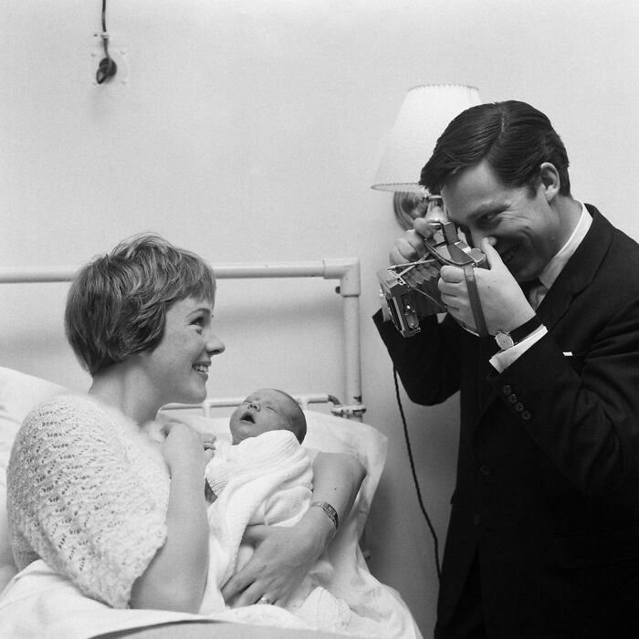 Julie Andrews And Her First Husband Tony Walton Welcoming Their Daughter Emma, 1962