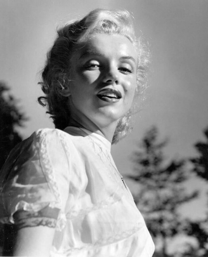 Marilyn Monroe Photographed By J.r. Eyerman, 1951