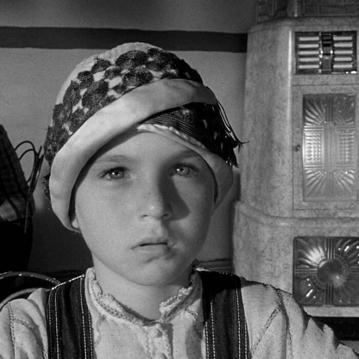 "I Want My Two Hundred Dollars." Tatum O'neal Acting Opposite Her Father, Ryan O'neal In Paper Moon (1973)