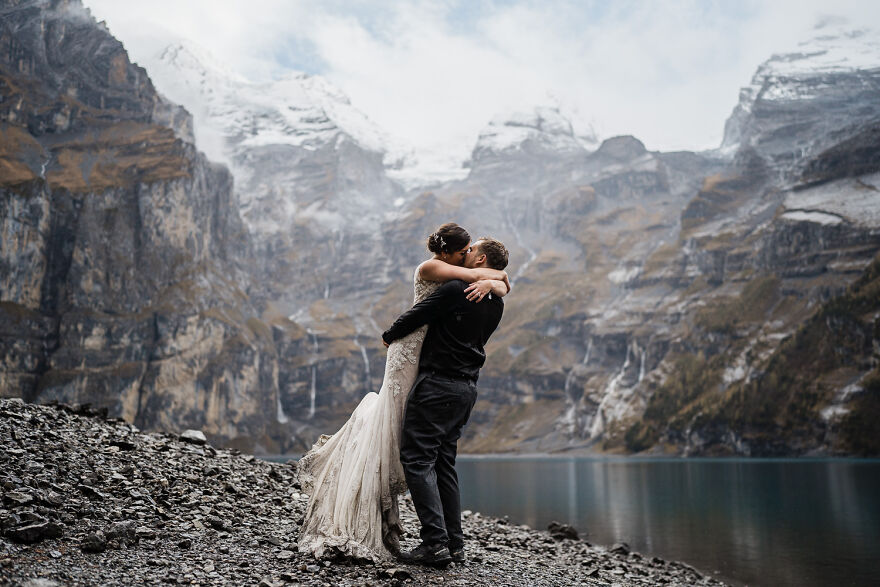 Rainy October Elopement Surrounded By Waterfalls And Galciers