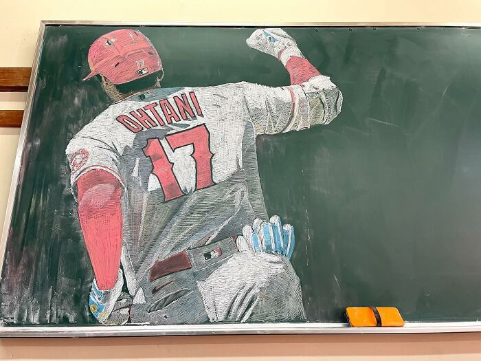 Japanese Teacher Creates Real Works Of Art On The Blackboard Before Starting Class (48 Pics)