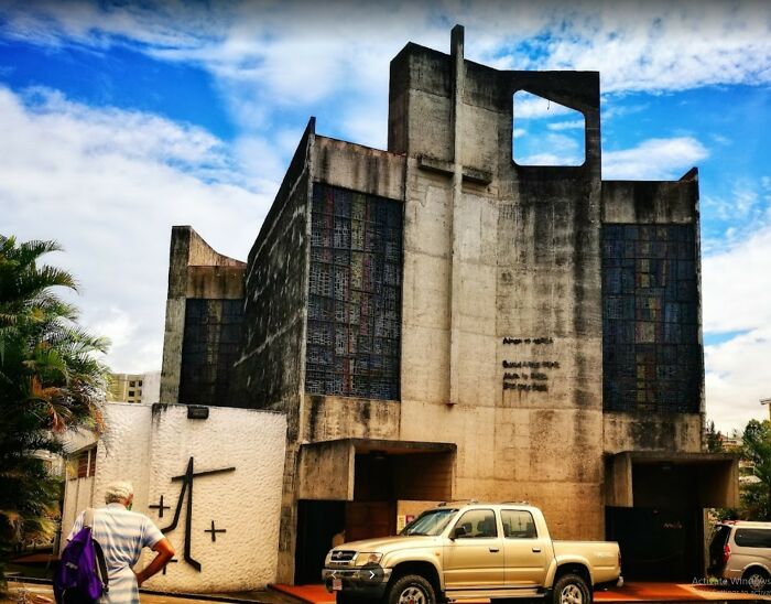 Pues, estaba en Google Maps y… Es la Iglesia Nuestra Señora de Fátima en San José de Costa Rica
