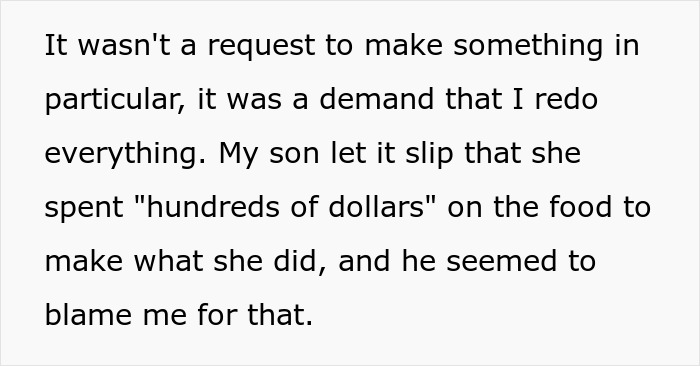 Mom “Publicly Embarrasses” Rude Vegan Daughter-In-Law At Thanksgiving Mom “Publicly Embarrasses” Rude Vegan Daughter-In-Law At Thanksgiving