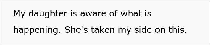 Mom “Publicly Embarrasses” Rude Vegan Daughter-In-Law At Thanksgiving Mom “Publicly Embarrasses” Rude Vegan Daughter-In-Law At Thanksgiving
